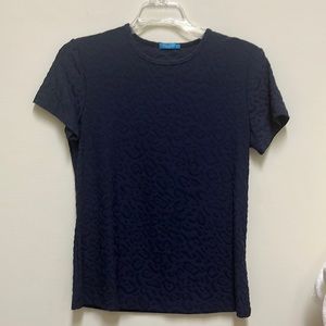 J. McLaughlin Signature Catalina Cloth Stretch Tee Navy Animal Print Embossed